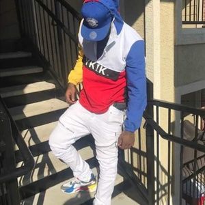 Meet your Posher, Christopher